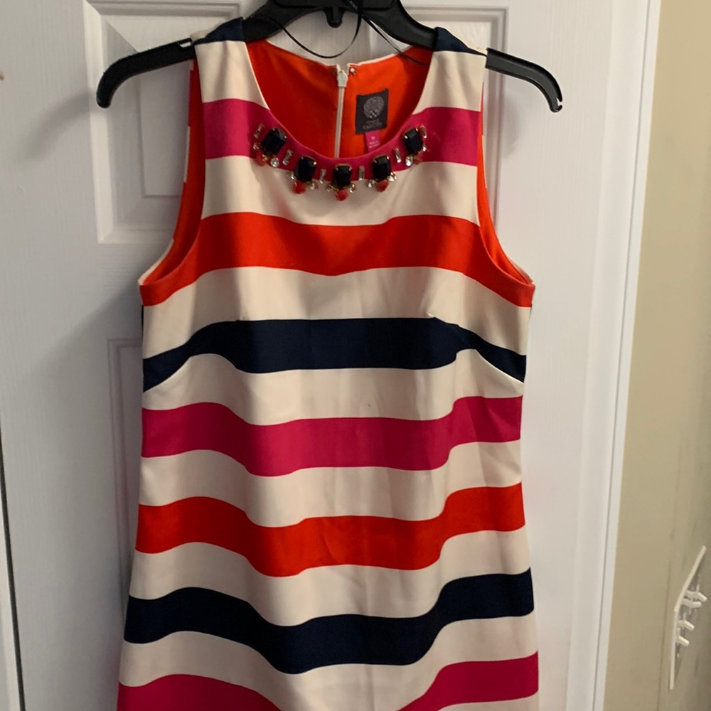 Vince Camuto mini dress. Striped. Back zipper. Lined. Size 10.